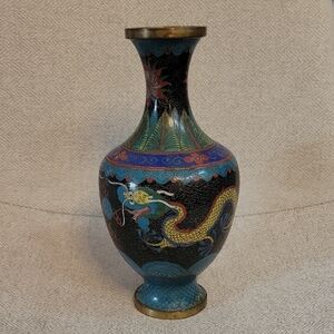 CHINESE CLOISONNE VINTAGE QING DYNASTY DRAGON VASE